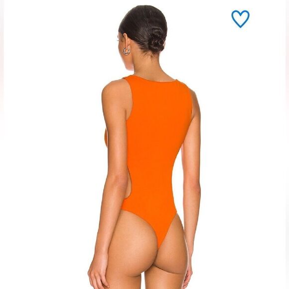 NWT superdown mabelle cut out top orange knit bodysuit Revolve S - Picture 4 of 9